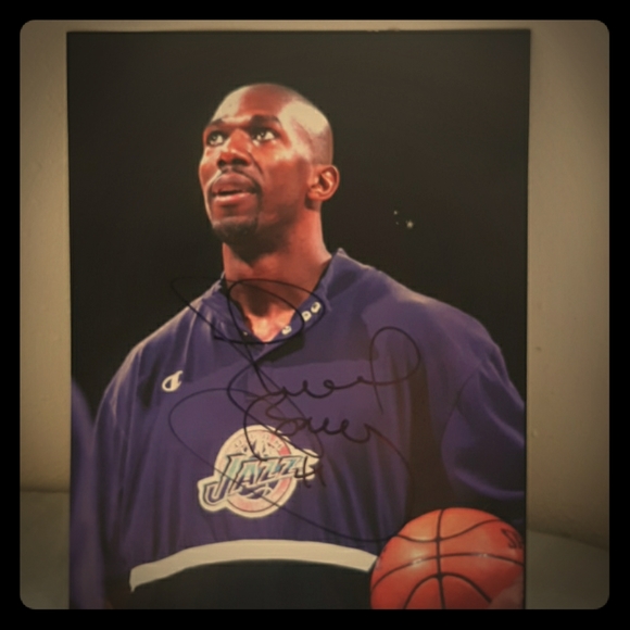 Signed utah jazz thurle bailey poster - Picture 1 of 1